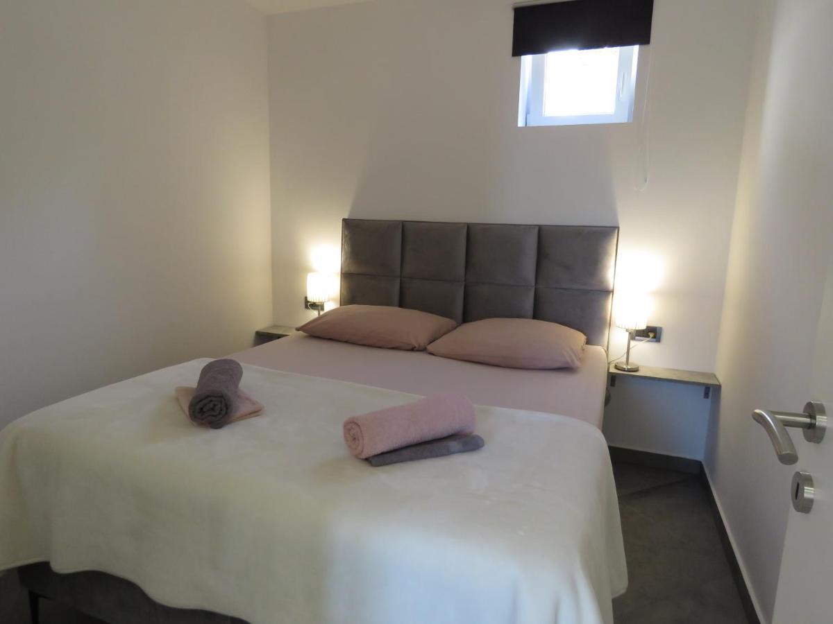 Nevera Apartment Млини Екстериор снимка